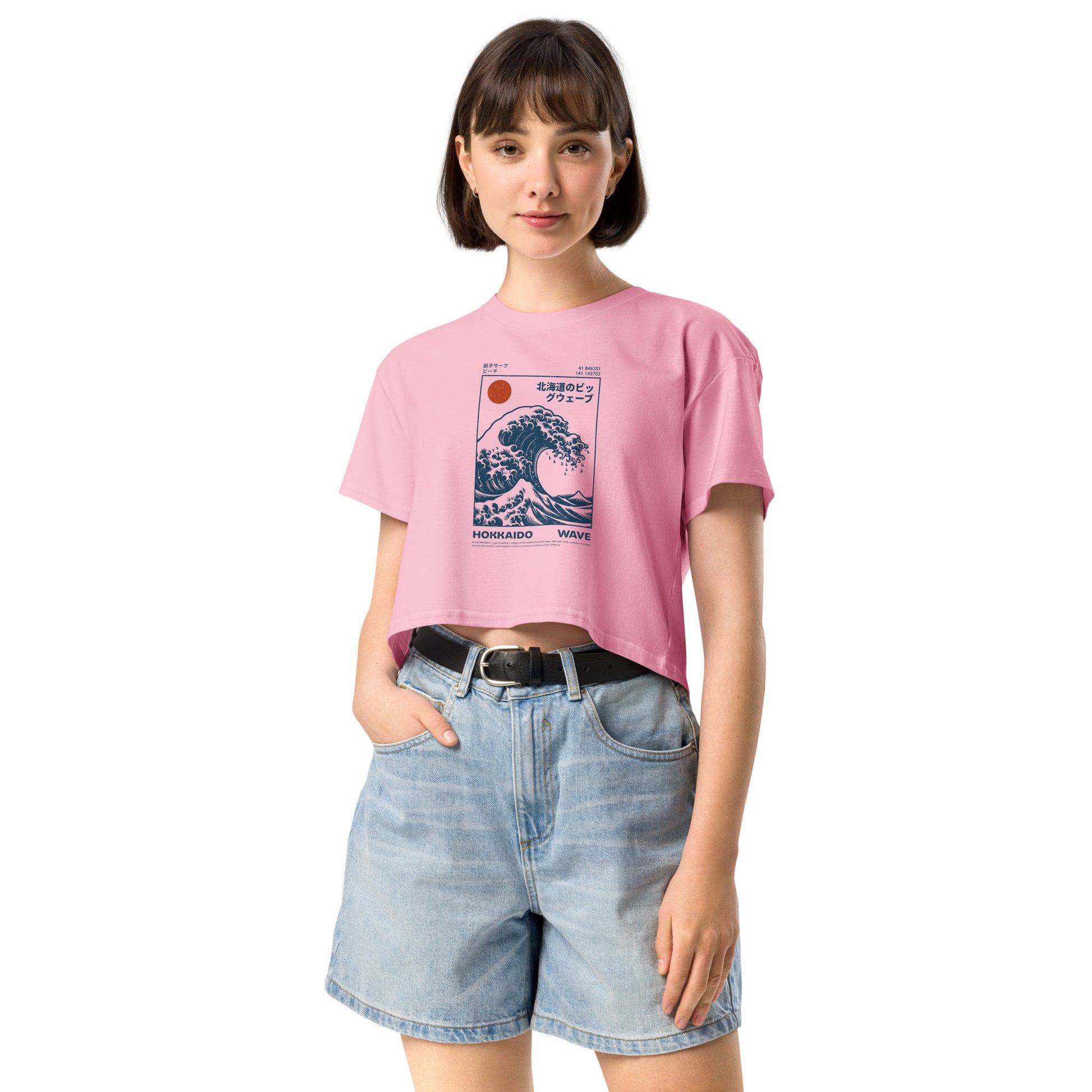 PITTED: HOKKAIDO WAVE Graphic Crop Top – Stylish & Eco-Friendly