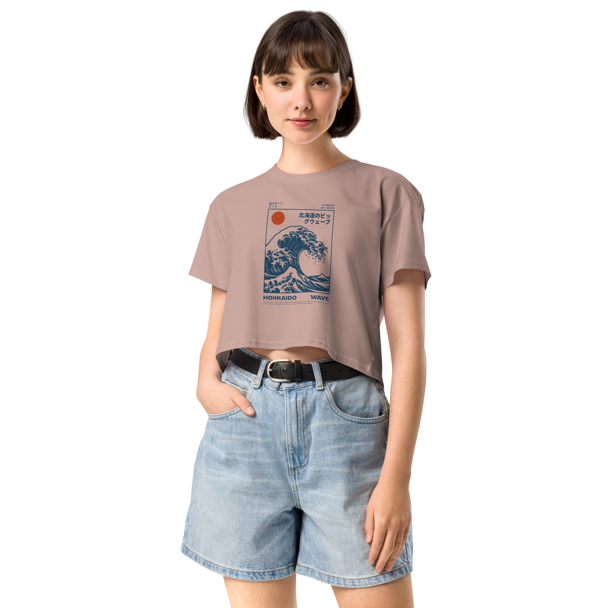 PITTED: HOKKAIDO WAVE Graphic Crop Top – Stylish & Eco-Friendly