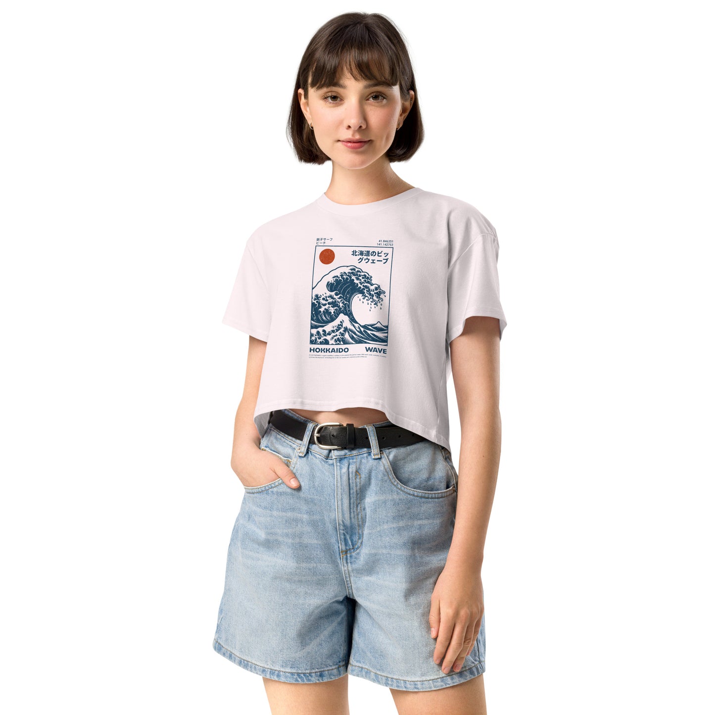 PITTED: HOKKAIDO WAVE Graphic Crop Top – Stylish & Eco-Friendly