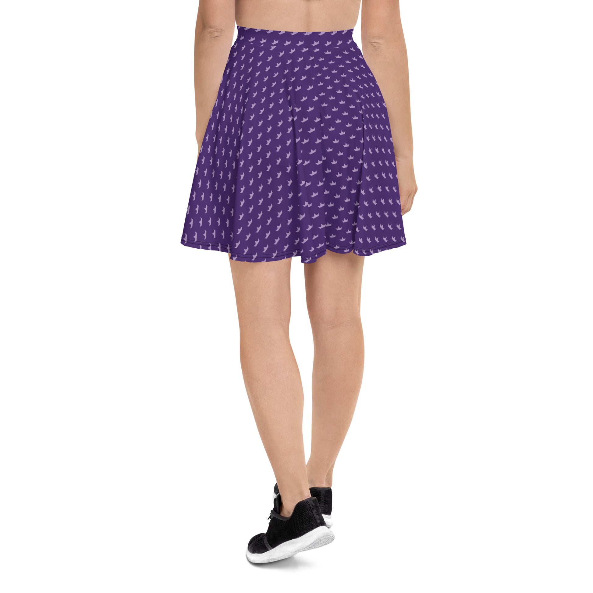 PITTED: Rule in Style with the PITTED Crown Pattern Skirt